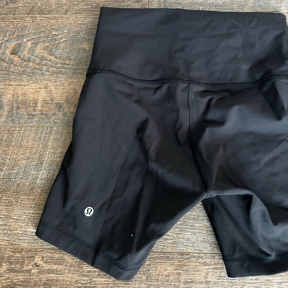 lululemon biker shorts